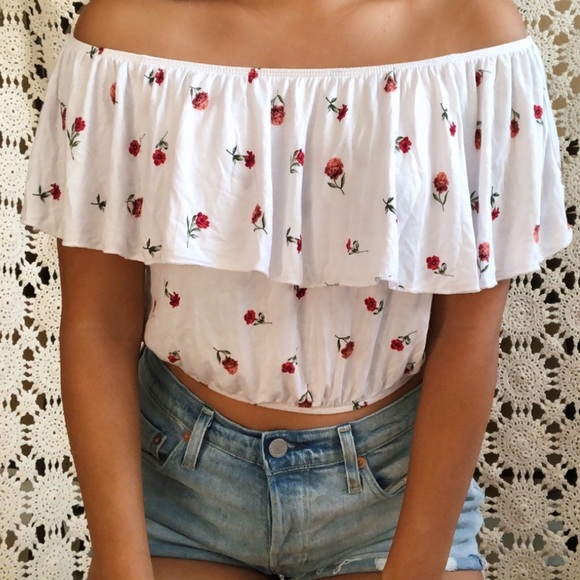 Forever 21 off the shoulder white crop top - Picture 3 of 5